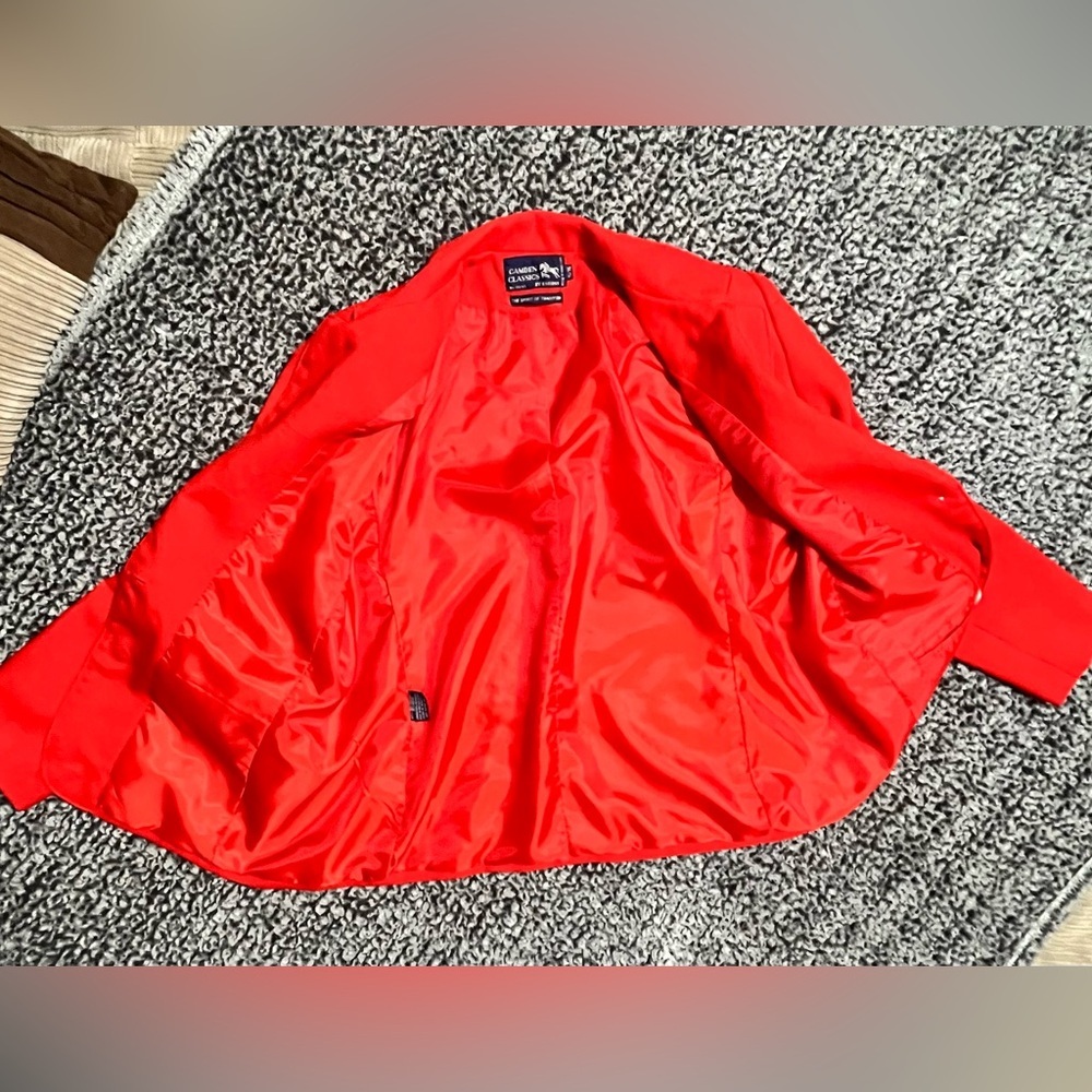 Camden Classics red blazer - Picture 10 of 12